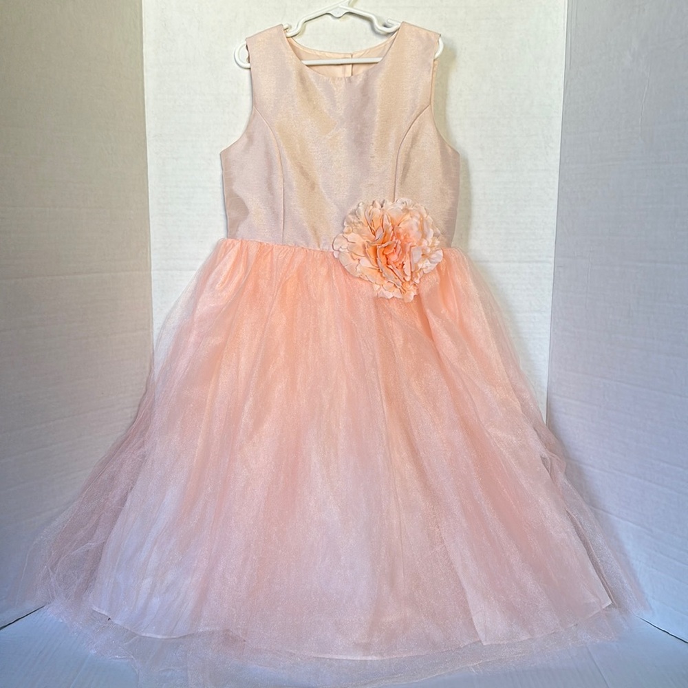 Pippa and Julie Girls Occasion Tulle Flower Dress Peach Color Size 10